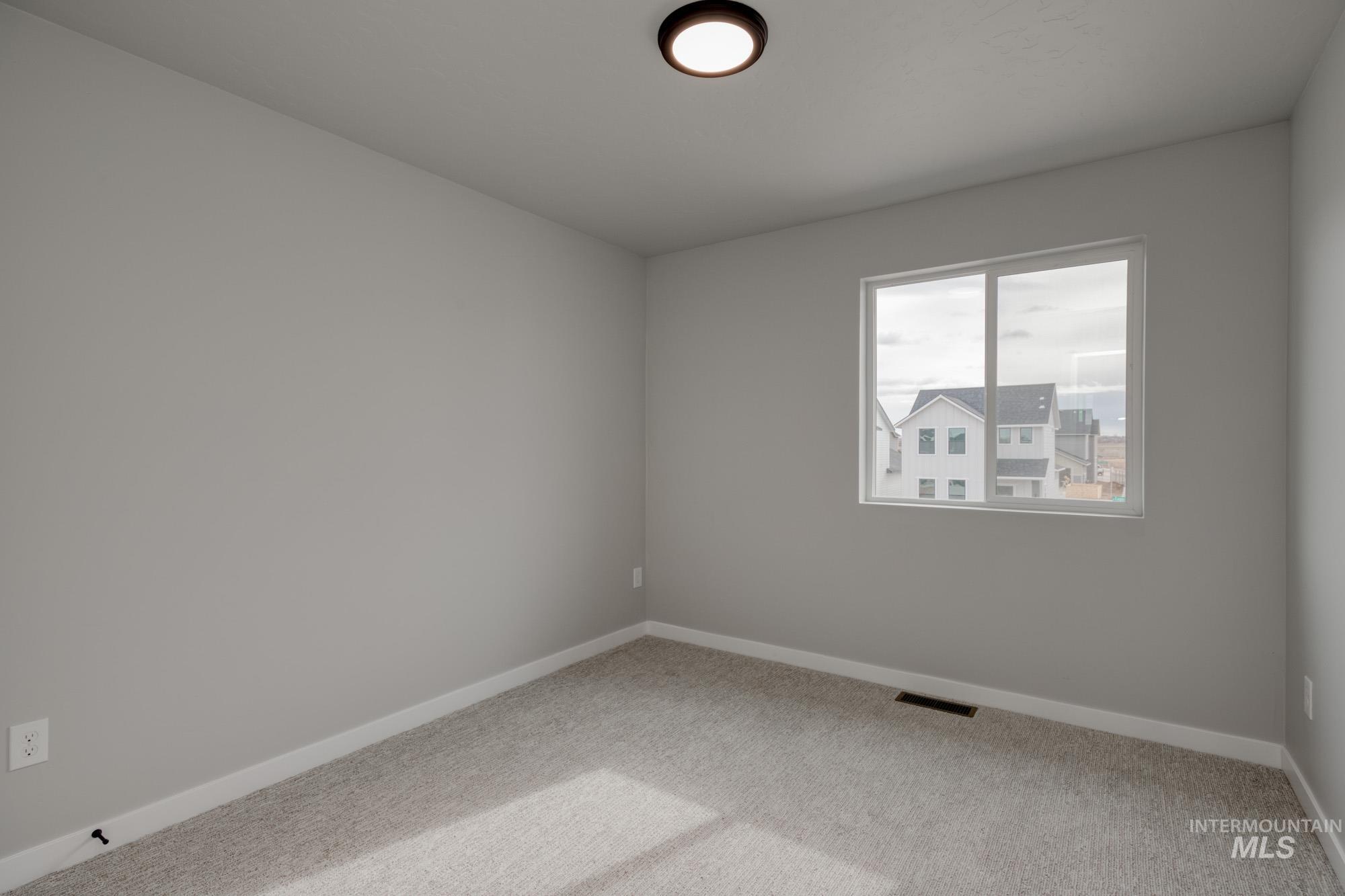 11087 W Trailheights Dr