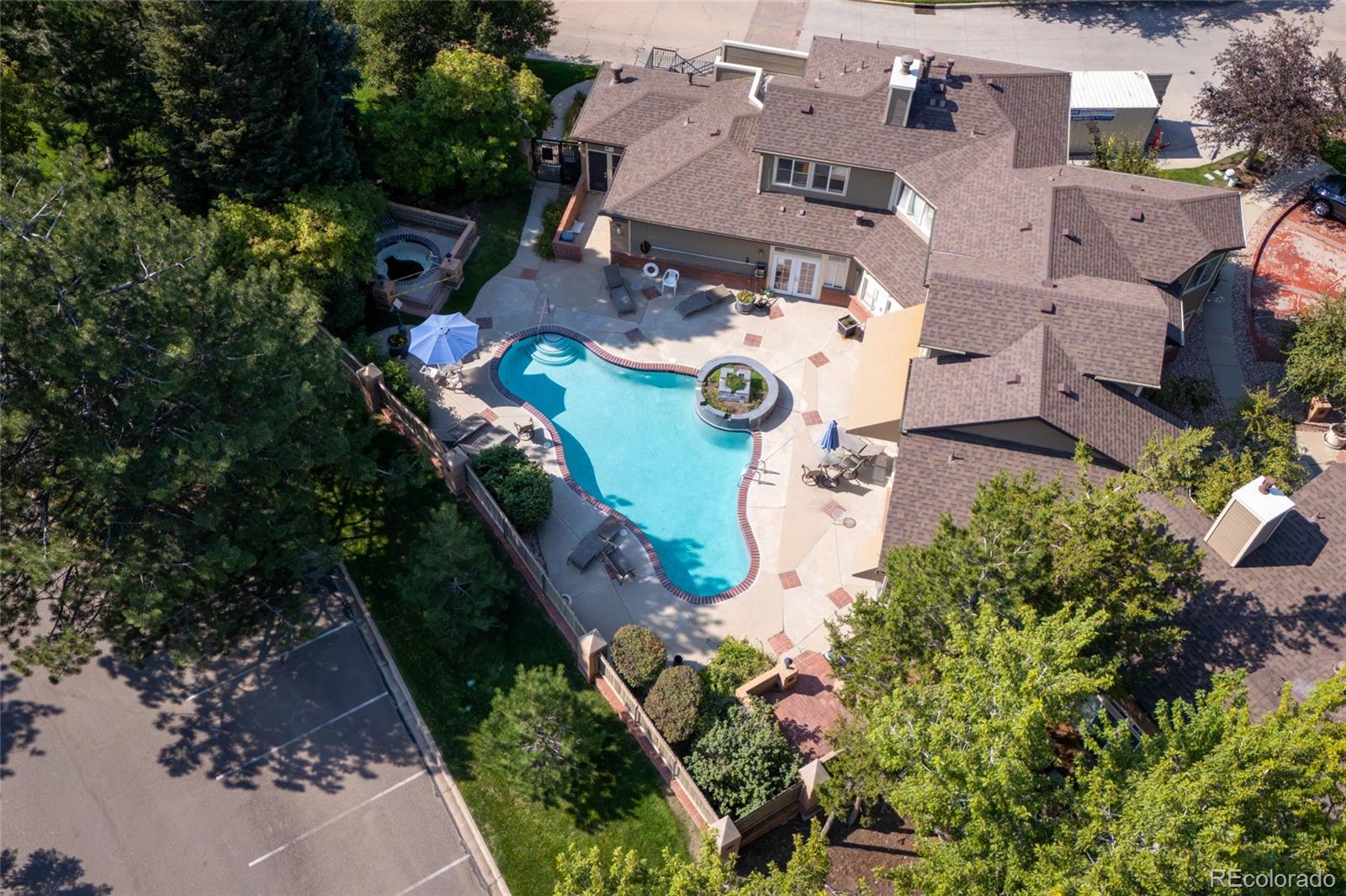 6001 S Yosemite Street Unit: J301