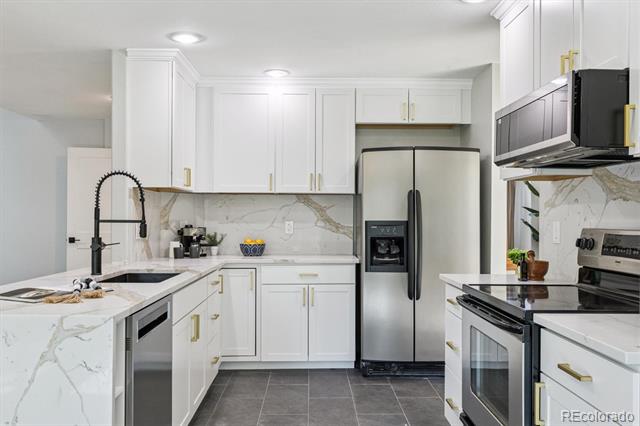 16642 Autumn Rock Cove