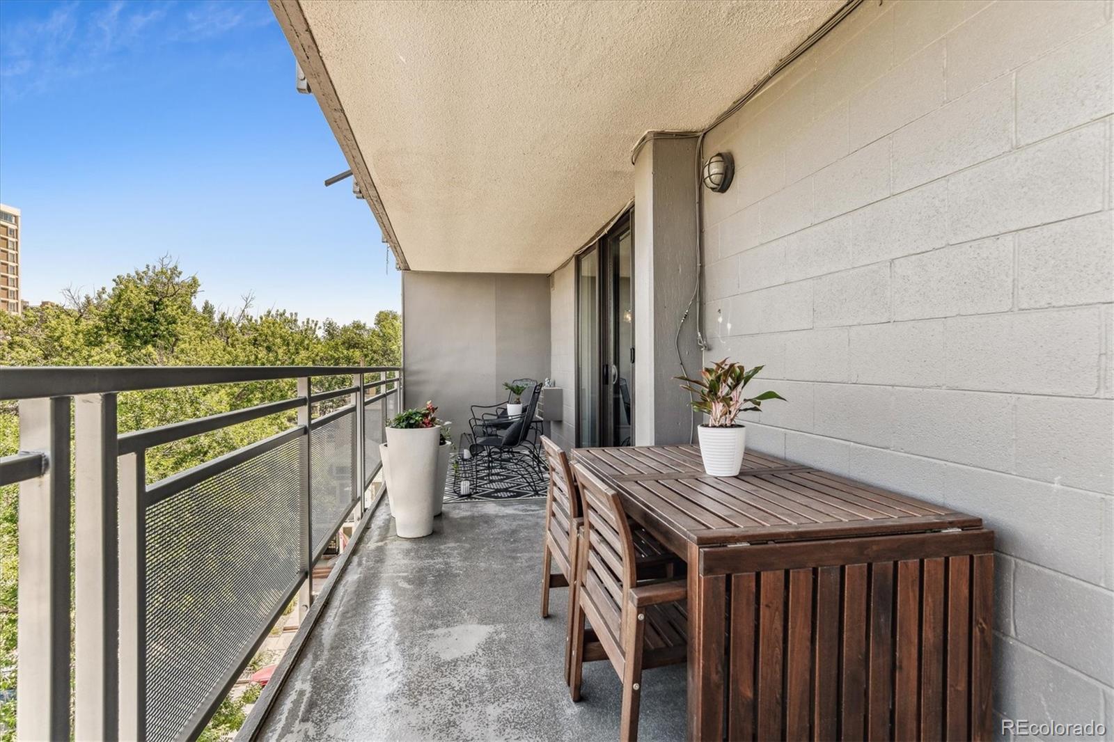 909 N Lafayette Street Unit: 603