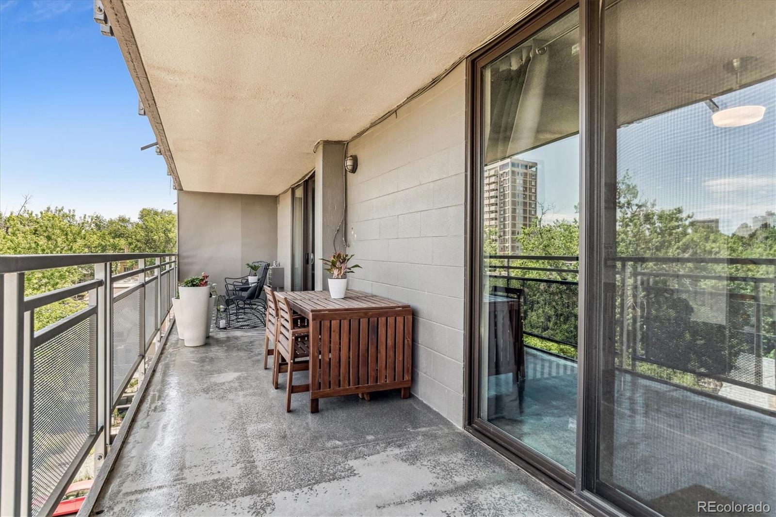 909 N Lafayette Street Unit: 603