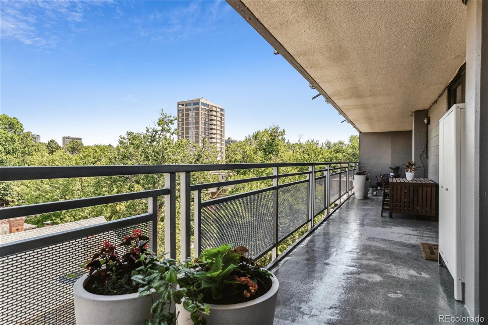909 N Lafayette Street Unit: 603