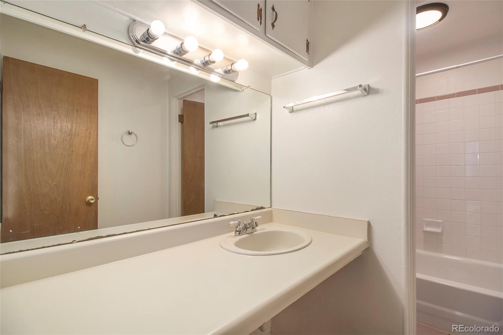 5270 Allison Street Unit: 3