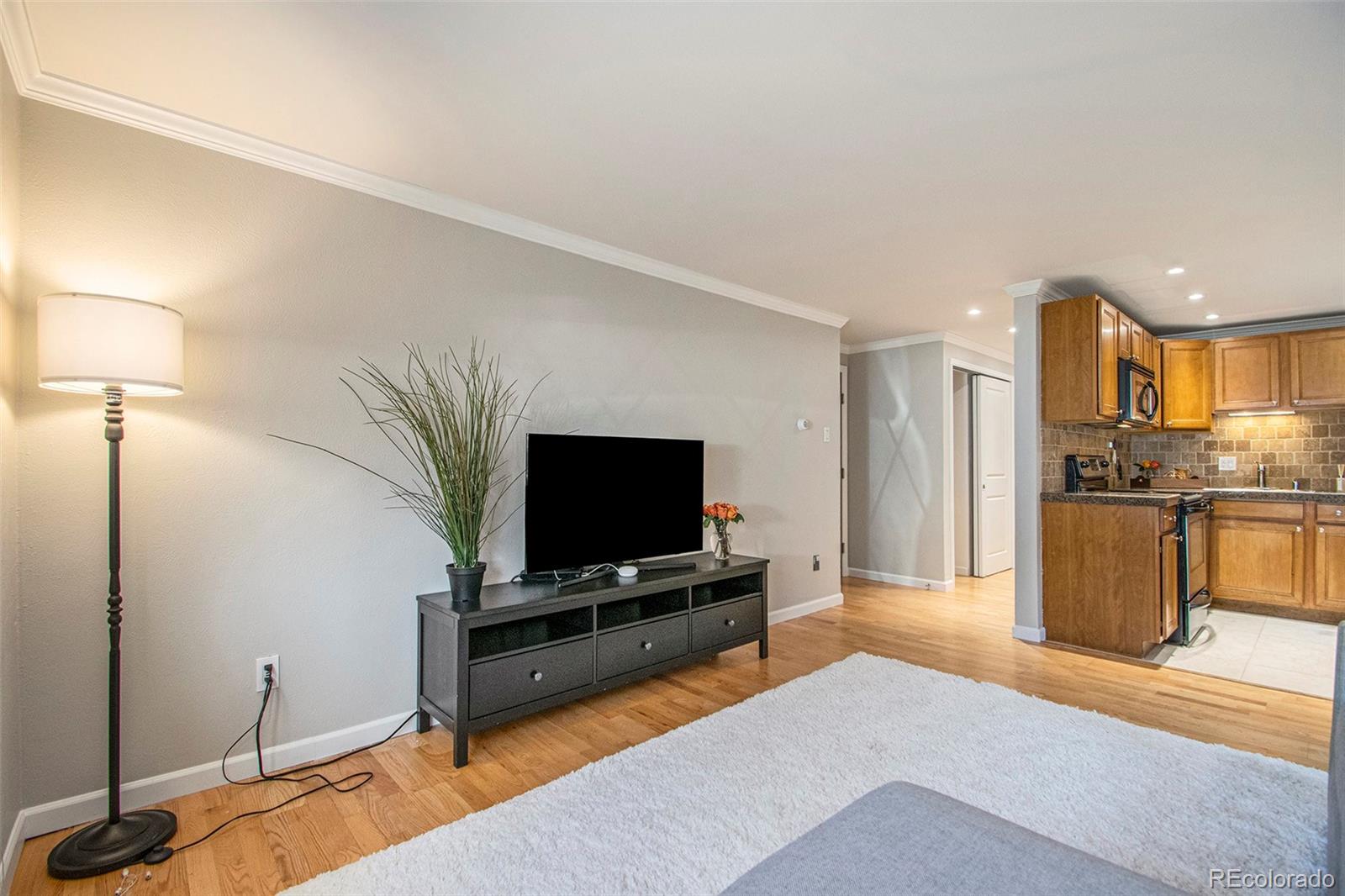 1327 Steele Street Unit: 103