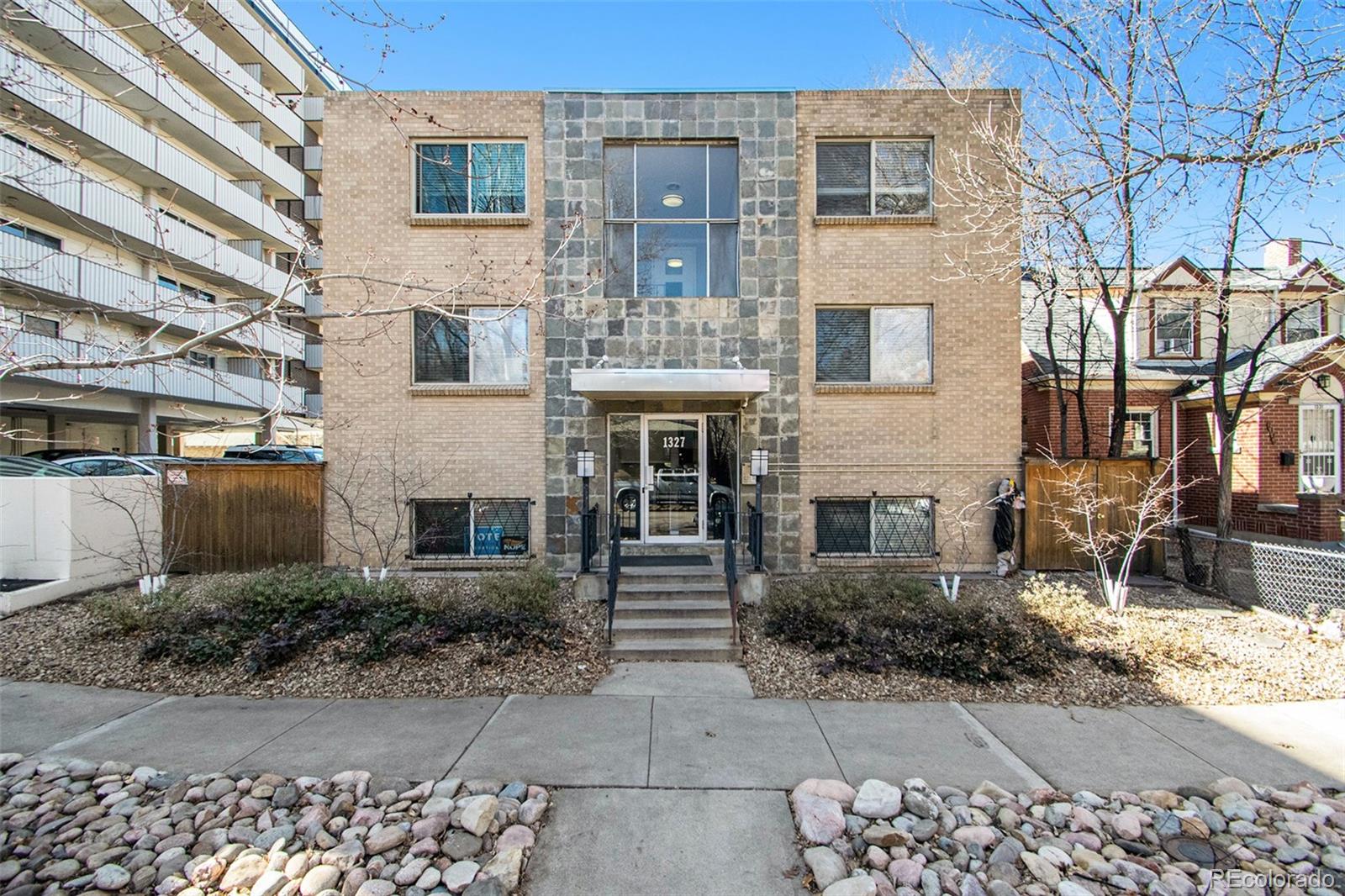 1327 Steele Street Unit: 103