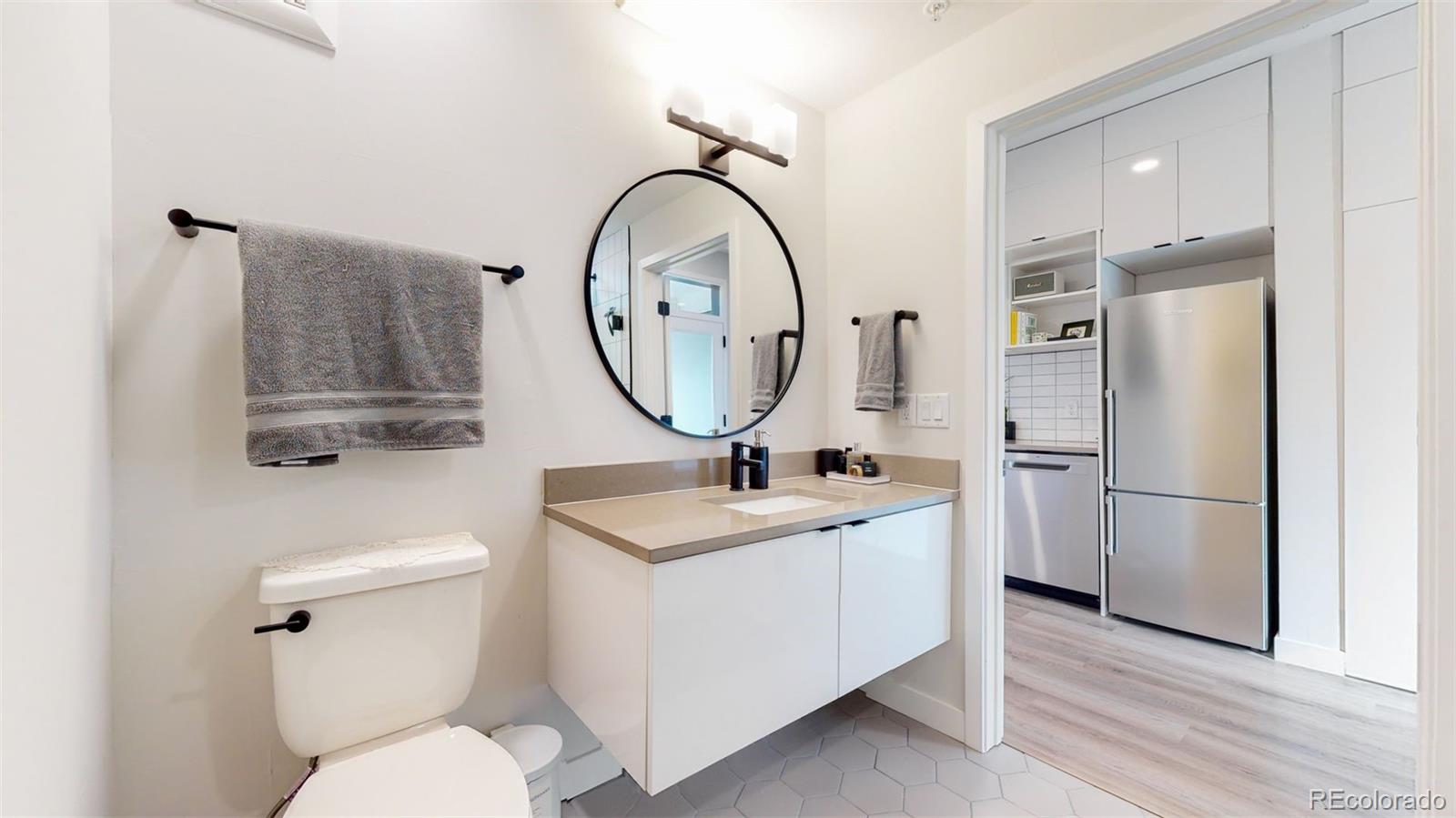 2120 N Downing Street Unit: 208