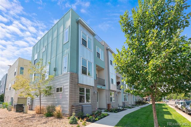 950 W 9th Avenue