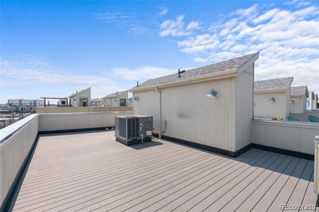 950 W 9th Avenue