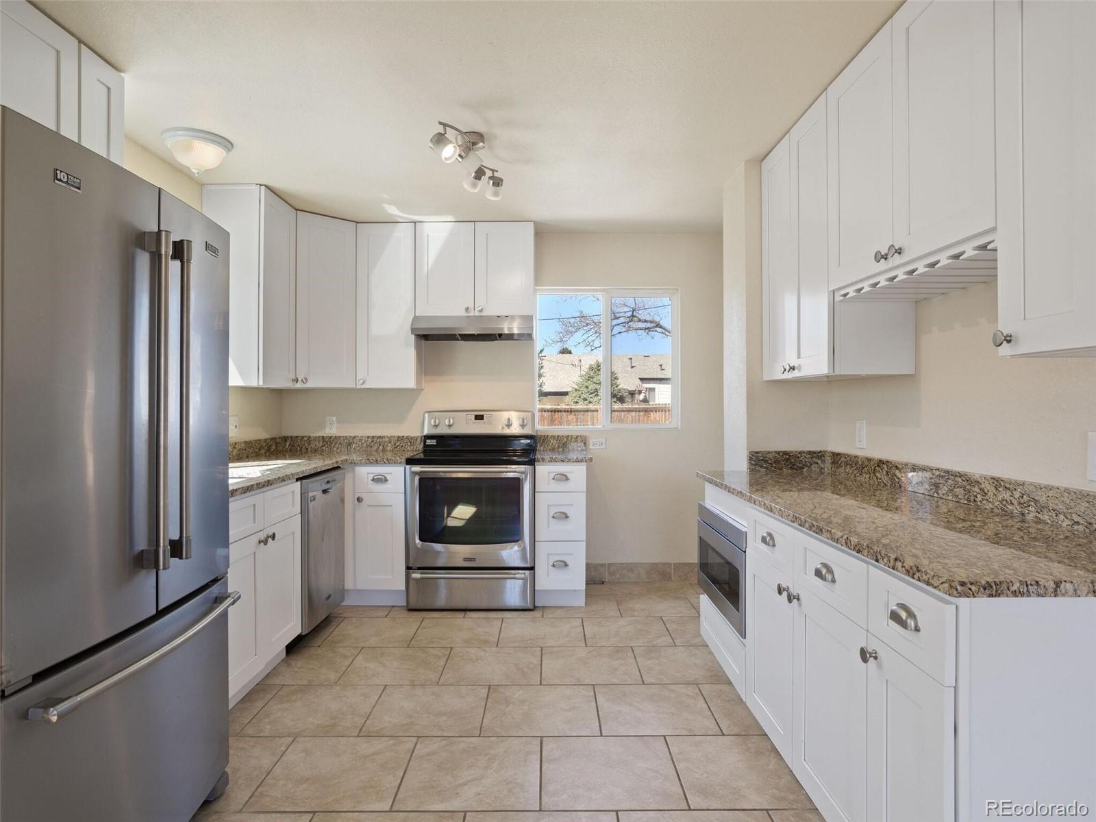 1245 S Beach Court