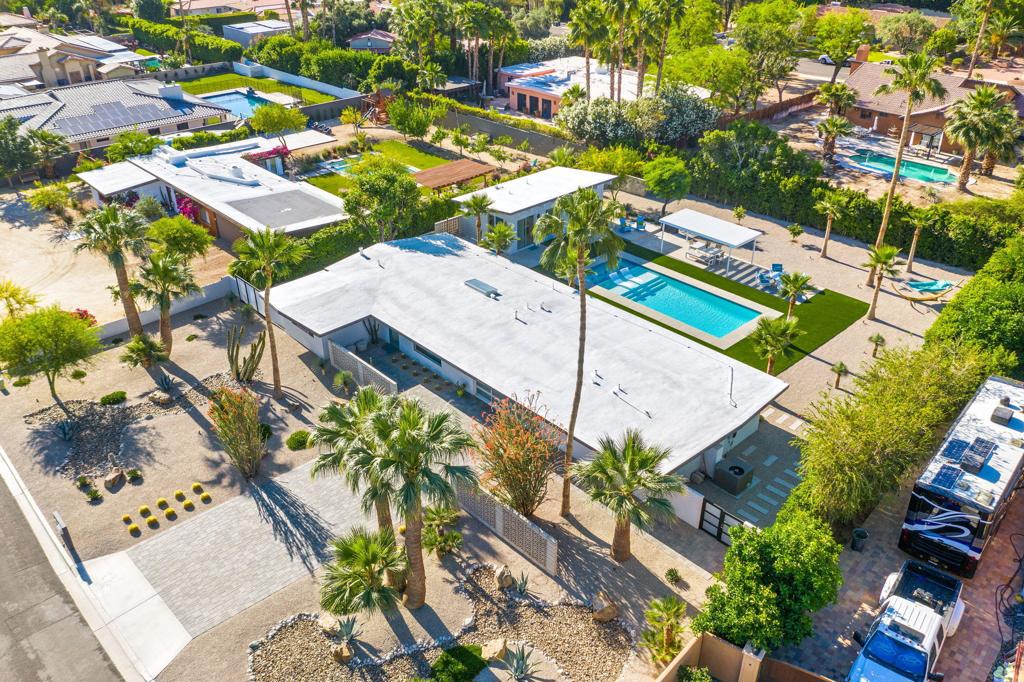 72187 Desert Drive