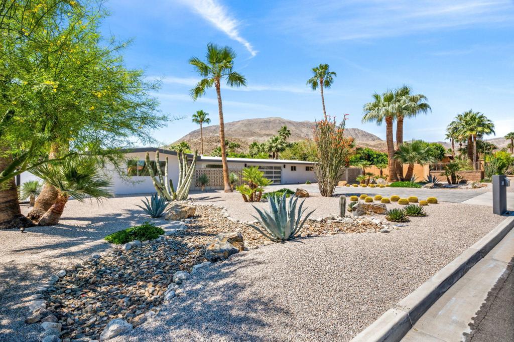 72187 Desert Drive