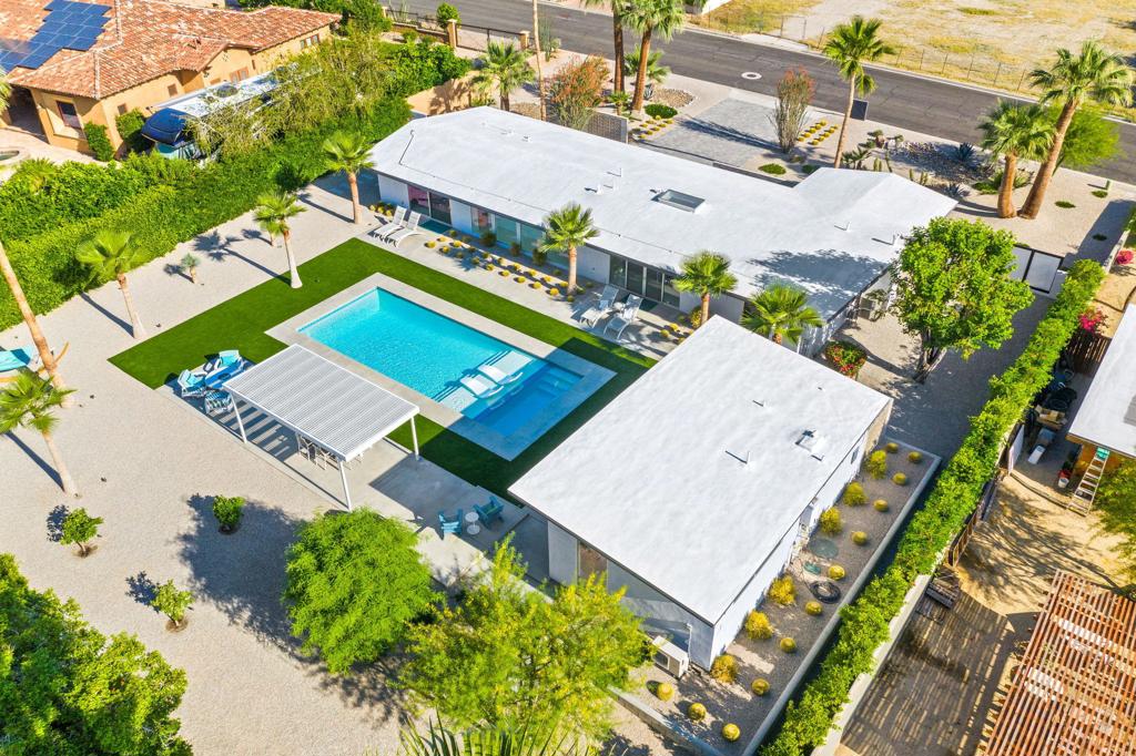 72187 Desert Drive