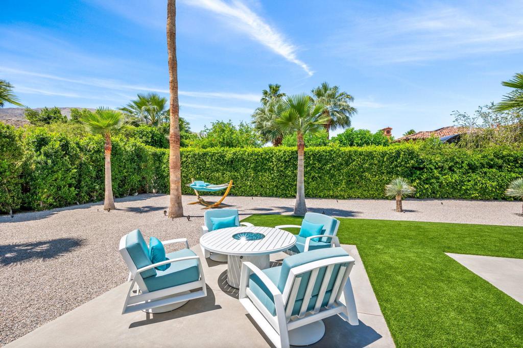 72187 Desert Drive