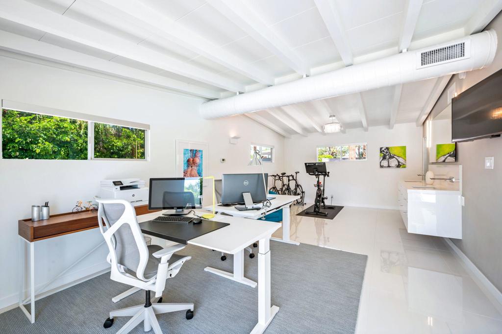 72187 Desert Drive
