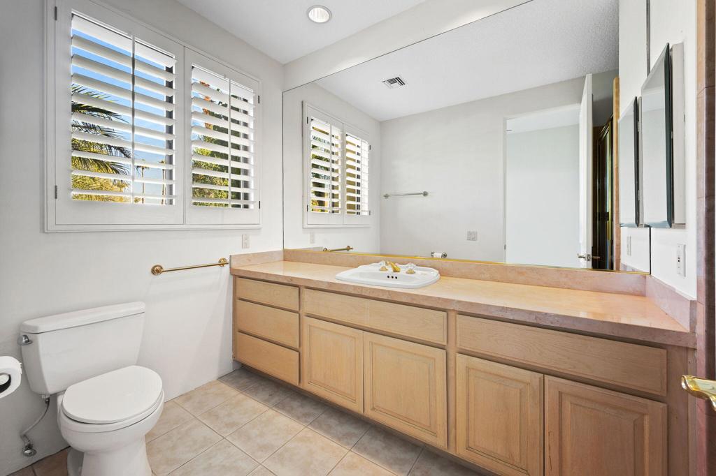 42605 Castle Harbor Court