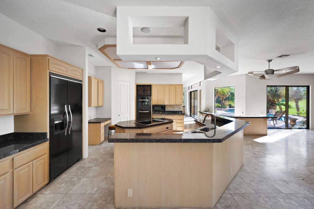 42605 Castle Harbor Court