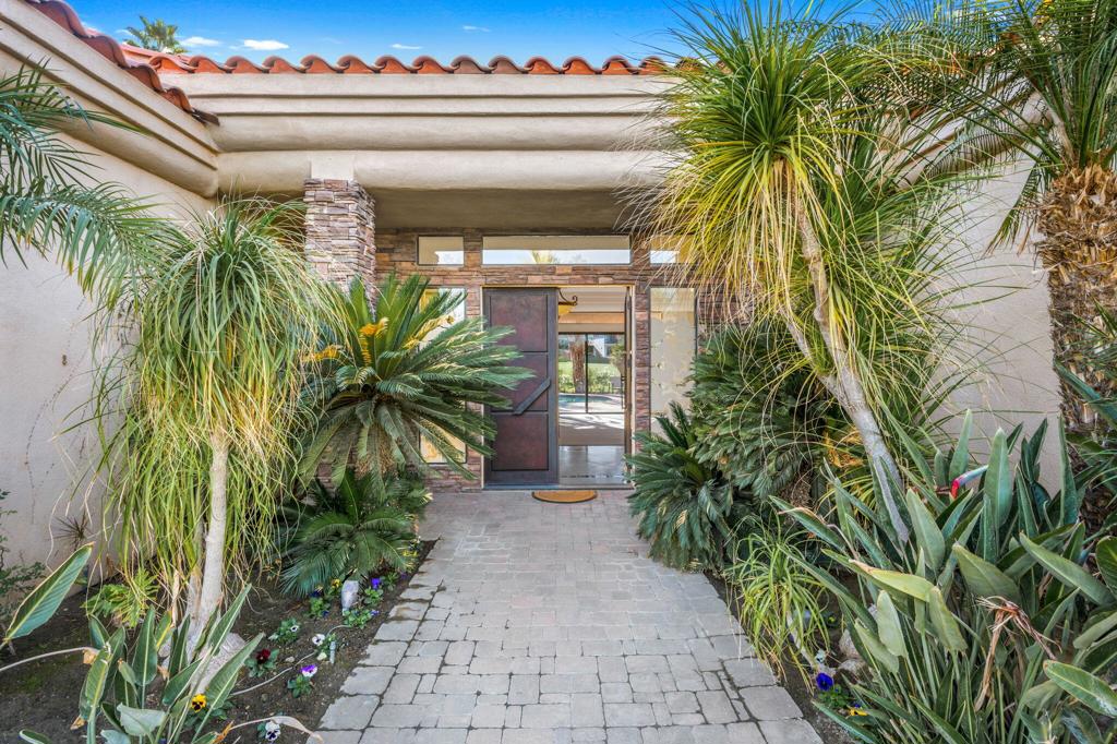 42605 Castle Harbor Court