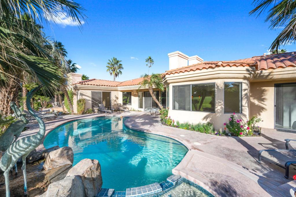 42605 Castle Harbor Court