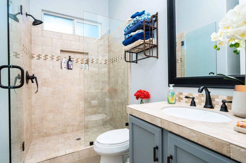 43182 Parkway Esplanade E