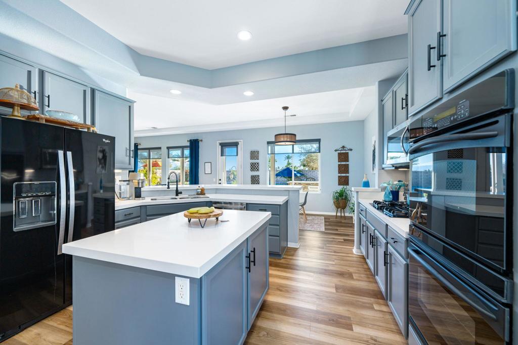 43182 Parkway Esplanade E