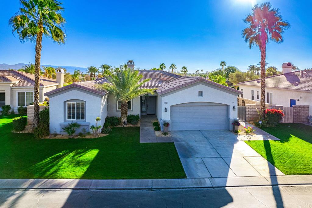 43182 Parkway Esplanade E