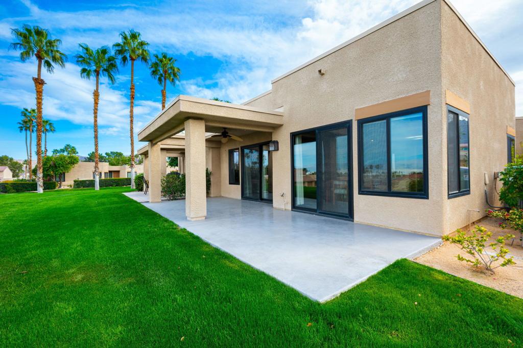 72342 Sommerset Drive