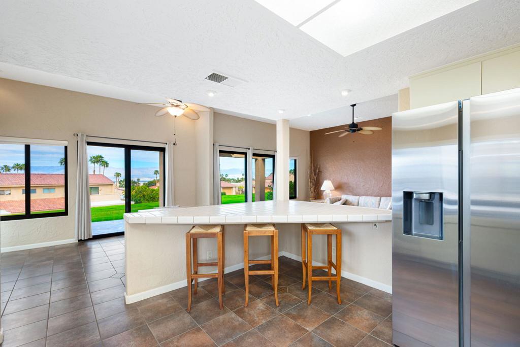 72342 Sommerset Drive