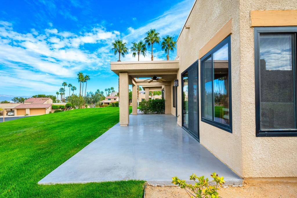 72342 Sommerset Drive