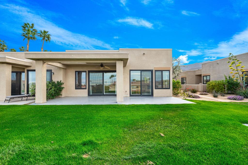 72342 Sommerset Drive