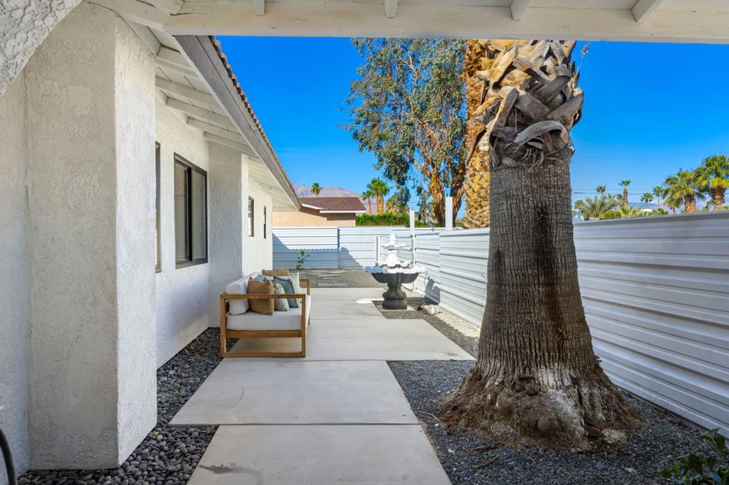 2171 E Francis Drive