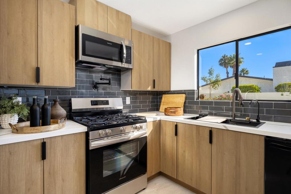 2171 E Francis Drive