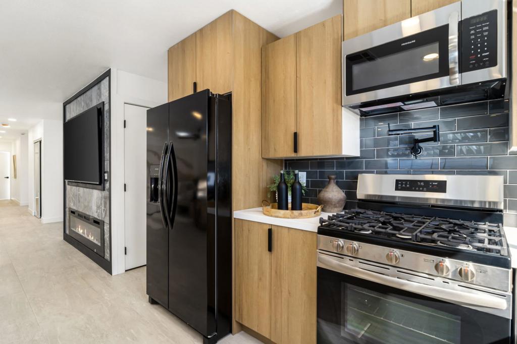 2171 E Francis Drive