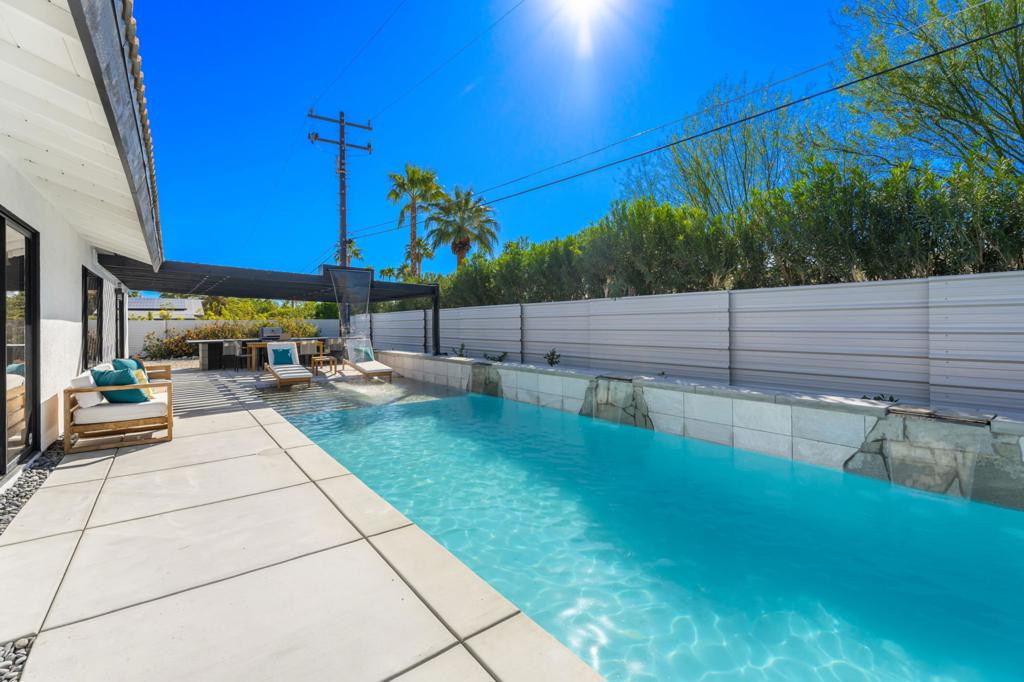 2171 E Francis Drive