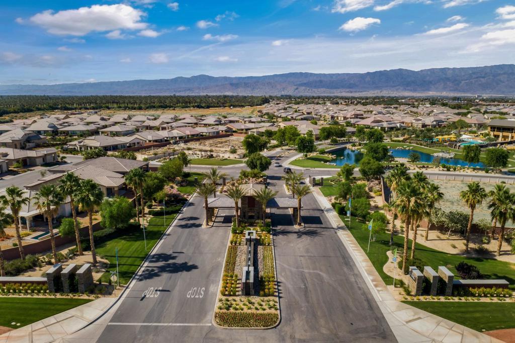 51655 Ponderosa Drive