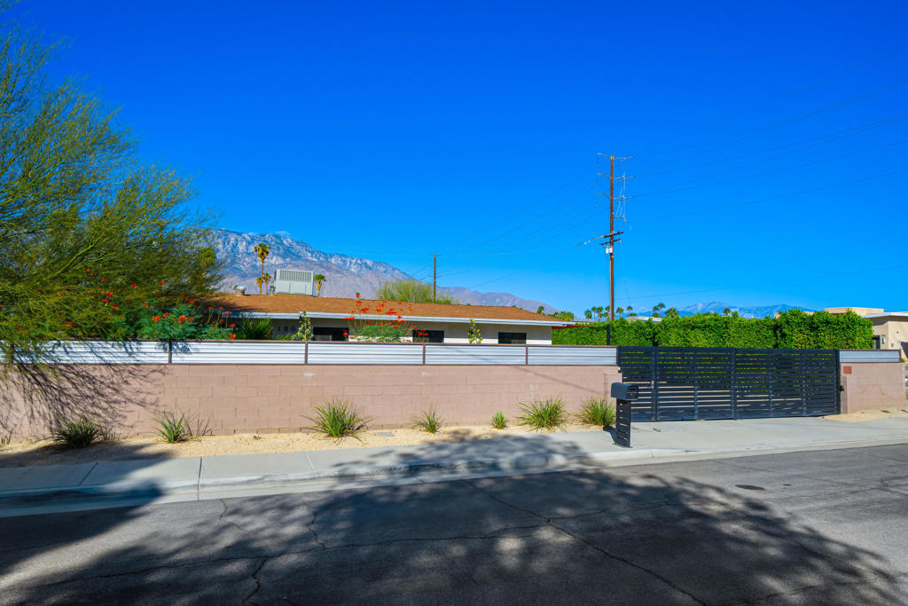 1809 Marguerite Street