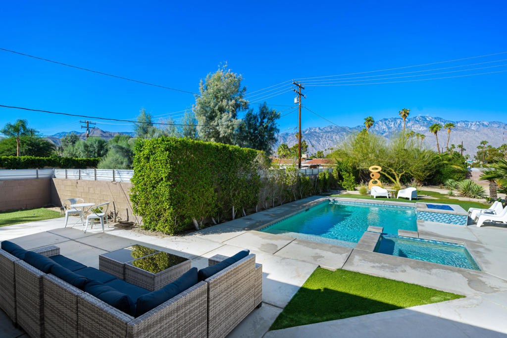 1809 Marguerite Street