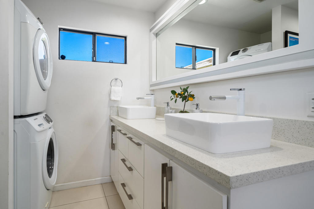 1809 Marguerite Street