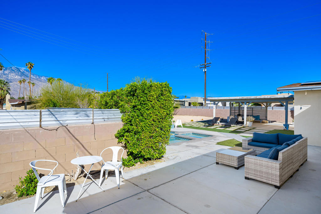 1809 Marguerite Street