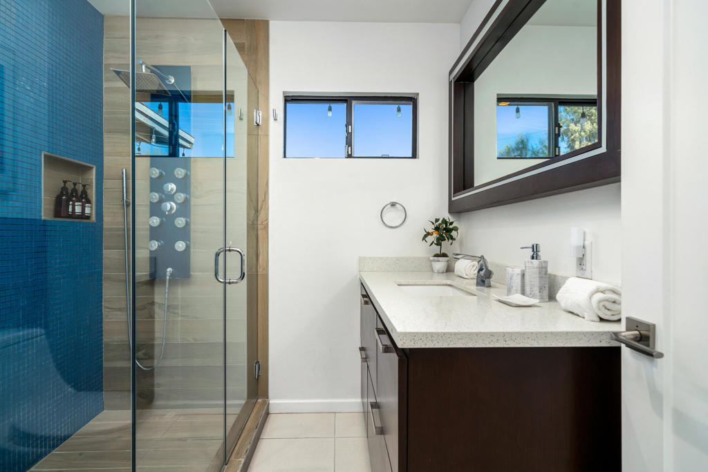 1809 Marguerite Street