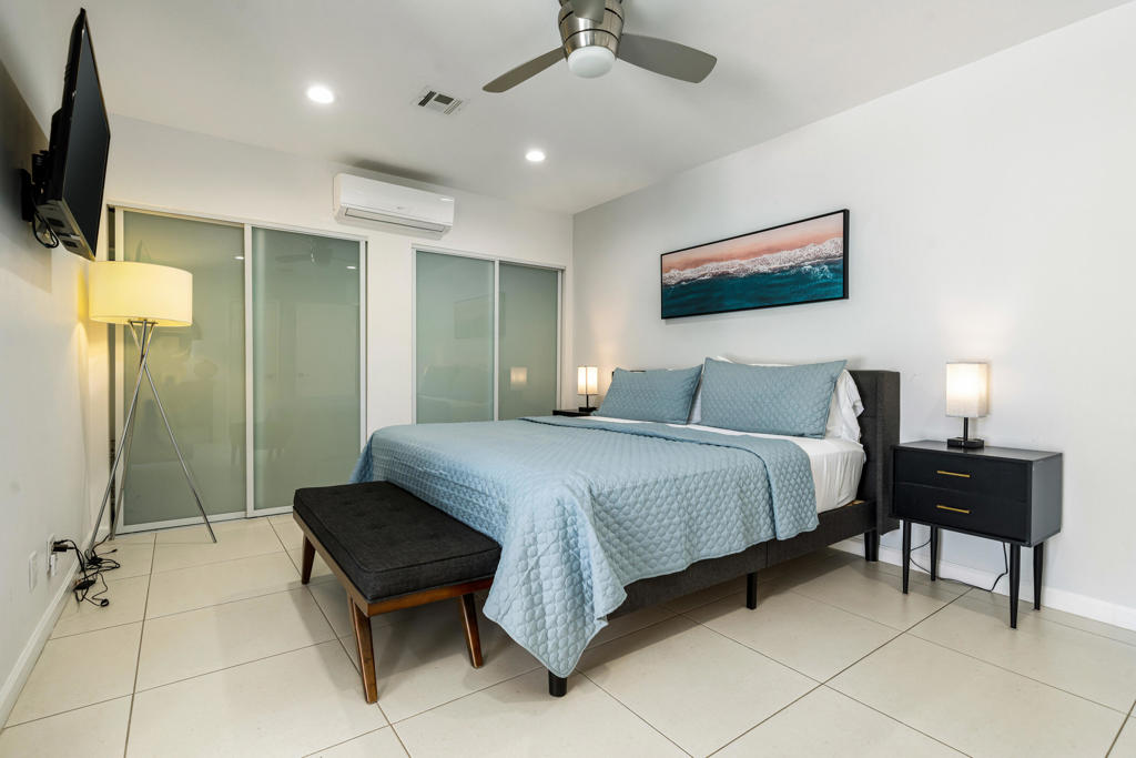 1809 Marguerite Street