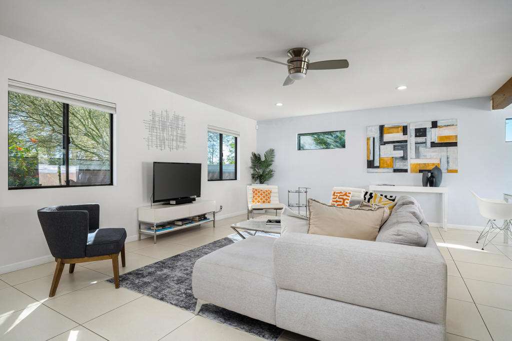 1809 Marguerite Street