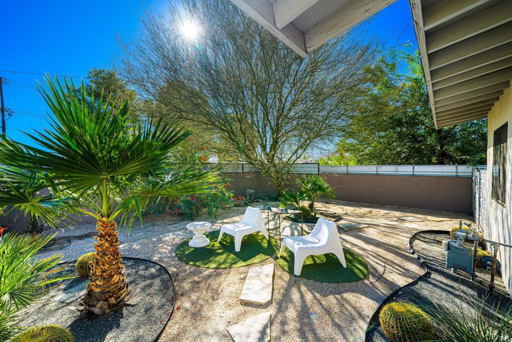 1809 Marguerite Street