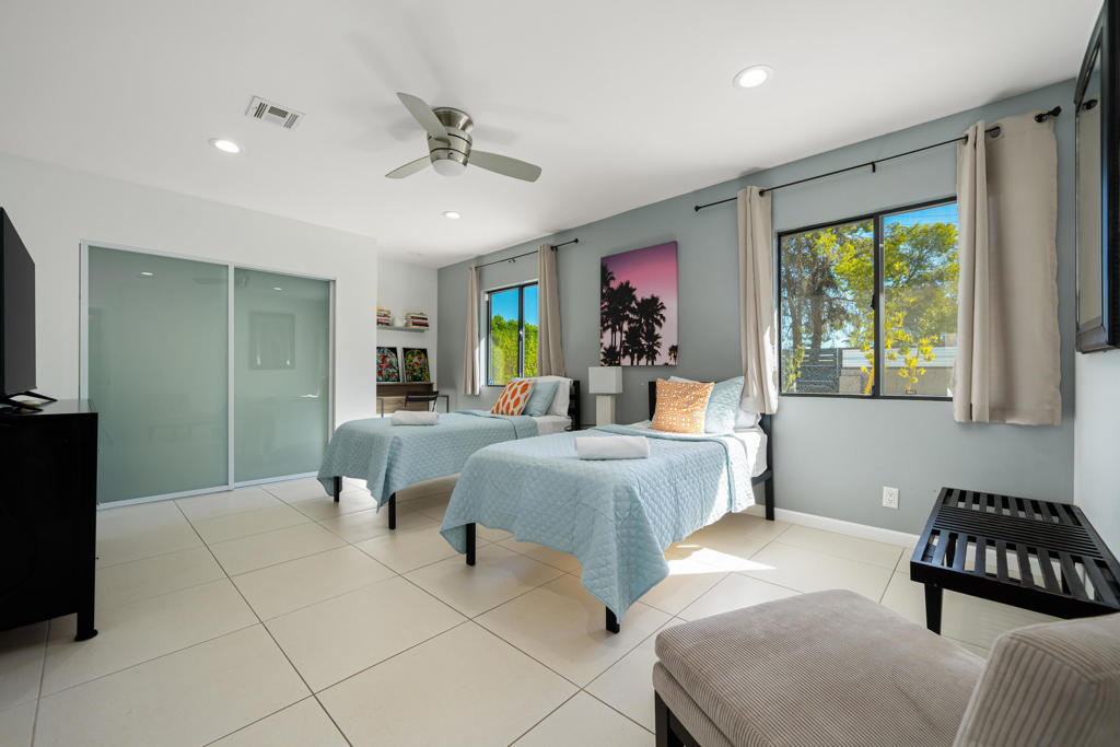 1809 Marguerite Street