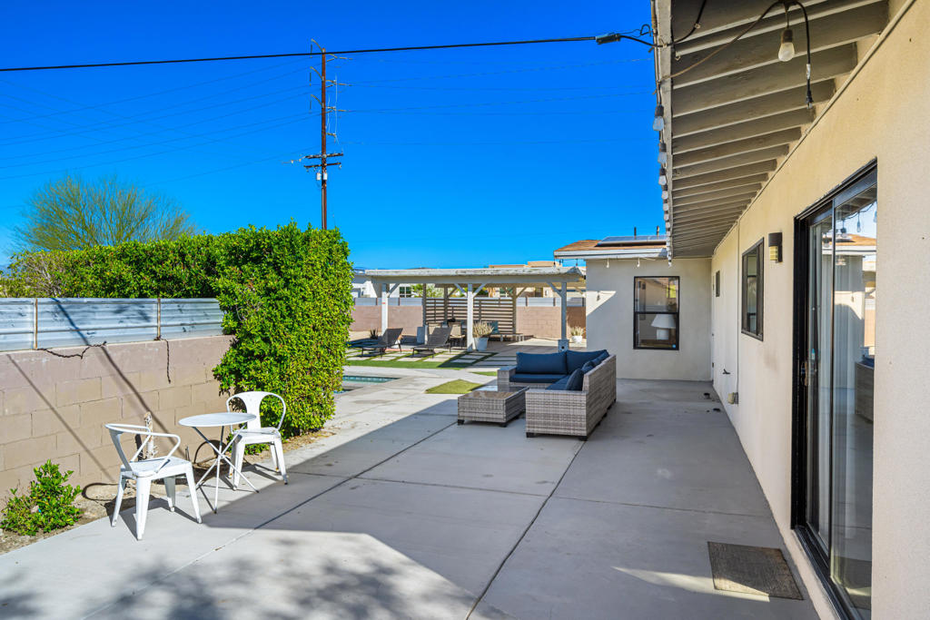 1809 Marguerite Street