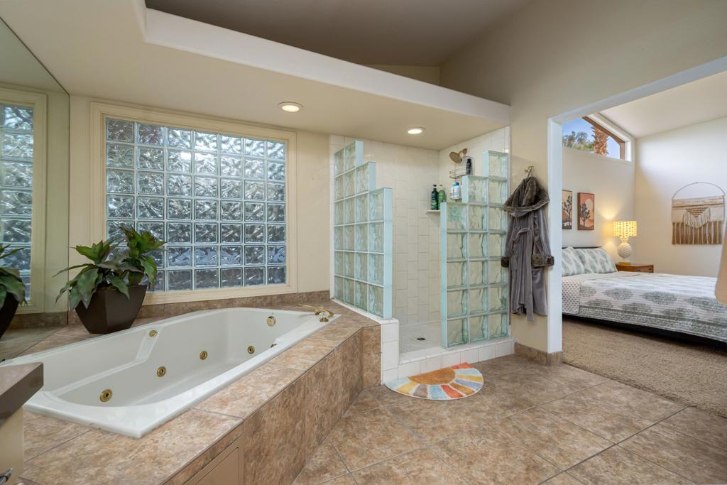 79124 Starlight Lane