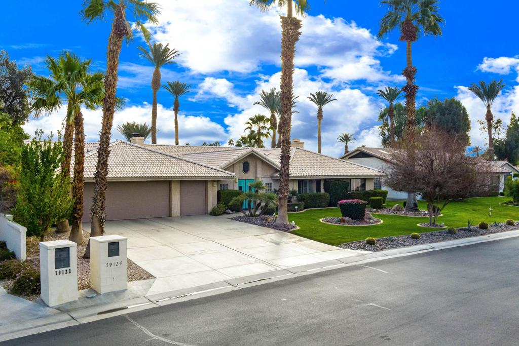 79124 Starlight Lane