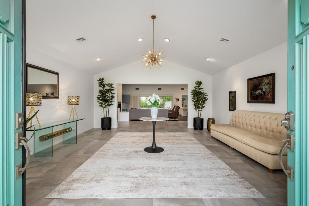 79124 Starlight Lane