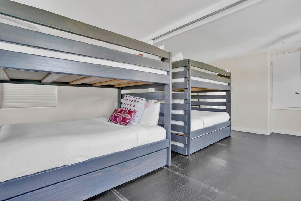 48750 Southview Place