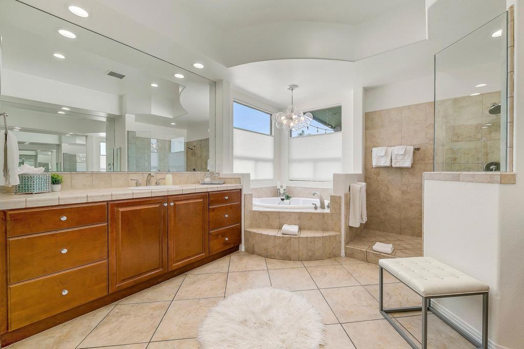 48678 Cascade Street