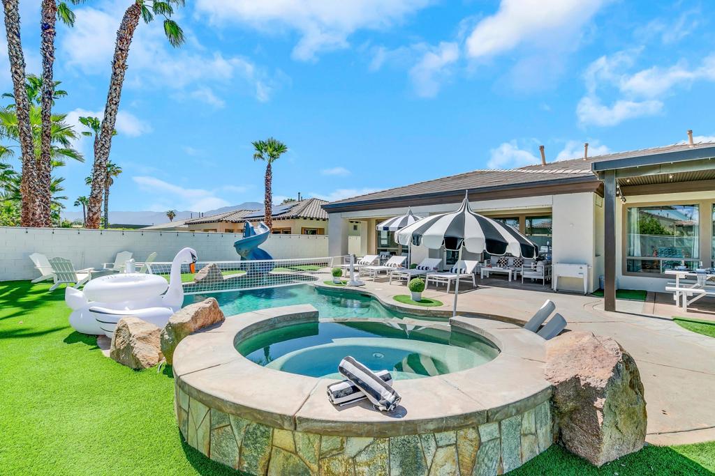 48678 Cascade Street